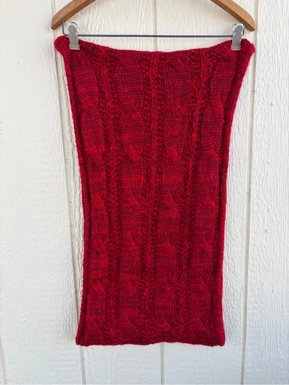 Unisex Large warm knitted long winter scarf Red